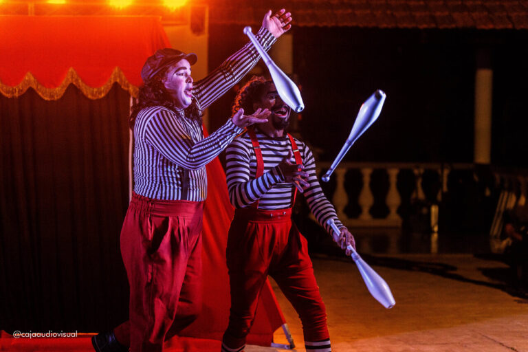 Maratona de apresentações gratuitas celebra o Dia Mundial do Teatro e o Dia Nacional do Circo no Theatro José de Alencar