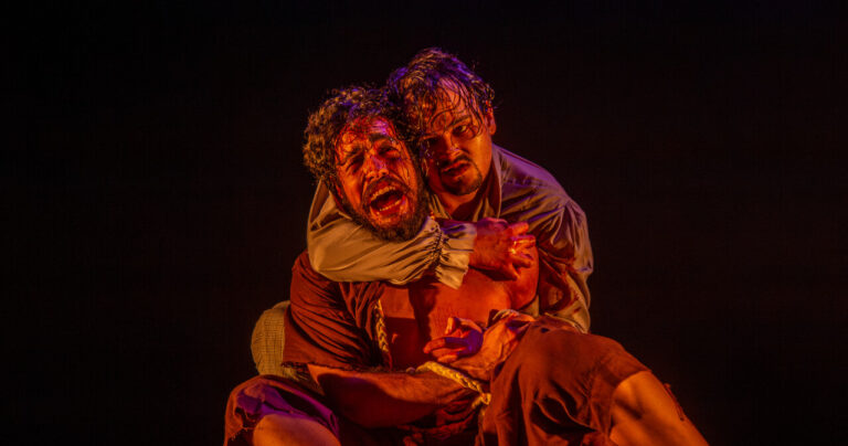 Harpia de Teatro apresenta “Drácula – A Lenda da Sombra” em curta temporada no Theatro José de Alencar