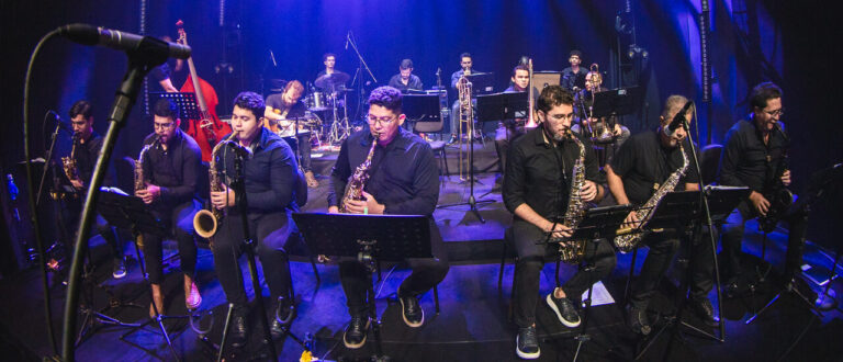 Sala Brass Big Band apresenta “MPB Jazz Session”, dia 9 de julho, no Palco Principal do Theatro José de Alencar